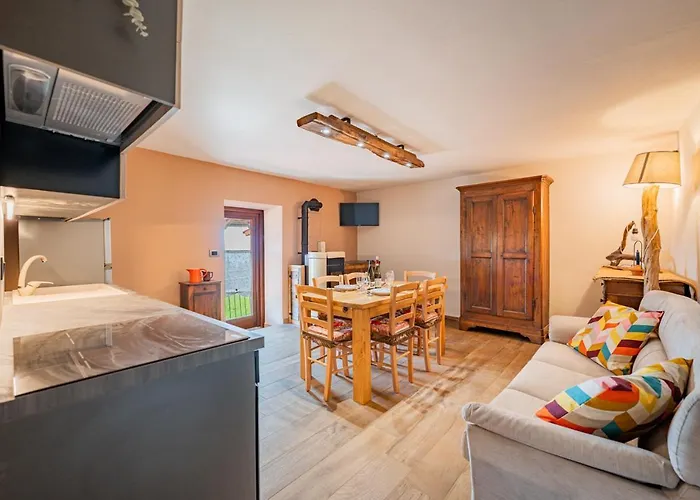 Valle Maira * Villar San Costanzo